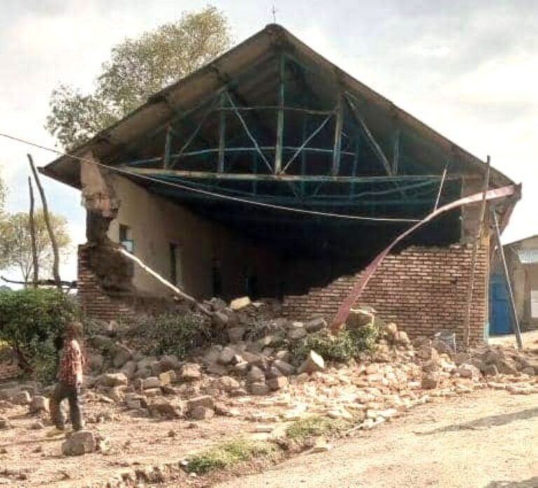 urusengero_rwa_adepr_rwo_mu_murenge_wa_nyarubaka_rwagwiriye_abantu_batatu_umwe_arapfa-968e9